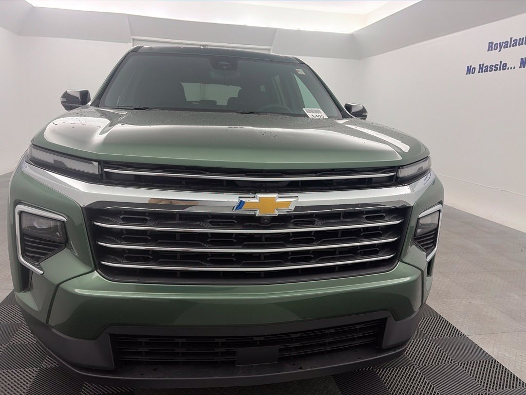 New 2027 Chevrolet Traverse LT SUV