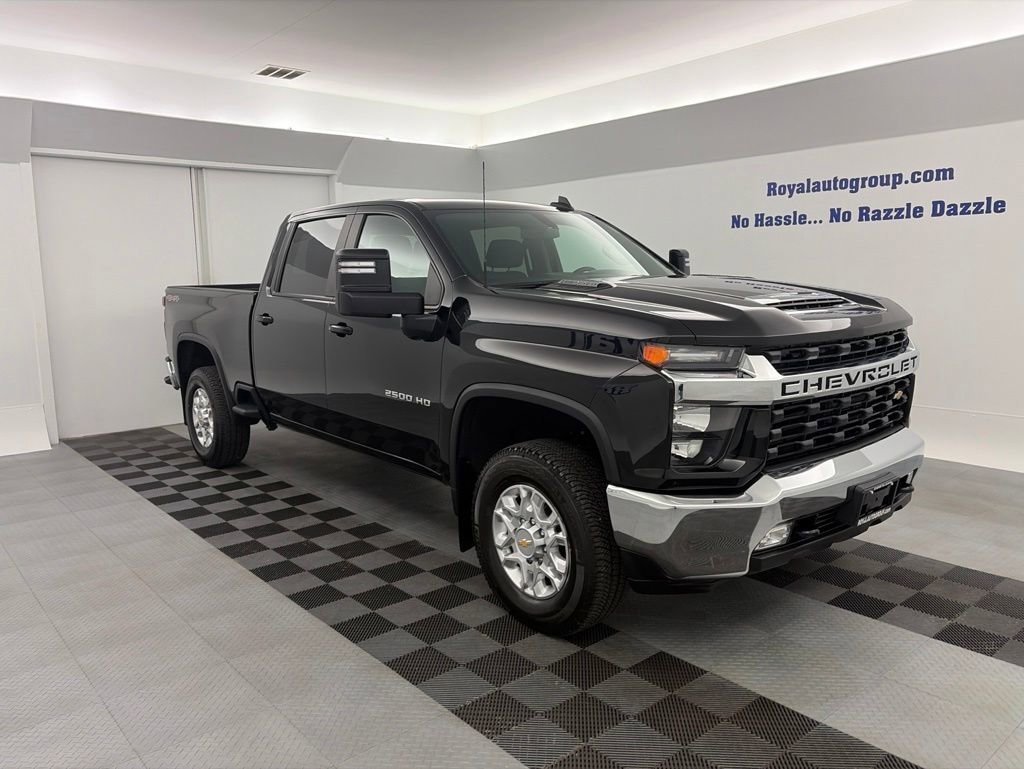 Used 2022 Chevrolet Silverado 2500 HD LT Truck Crew Cab