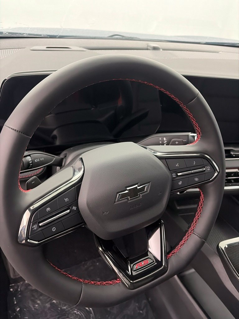2027 Chevrolet Equinox RS - Photo 18