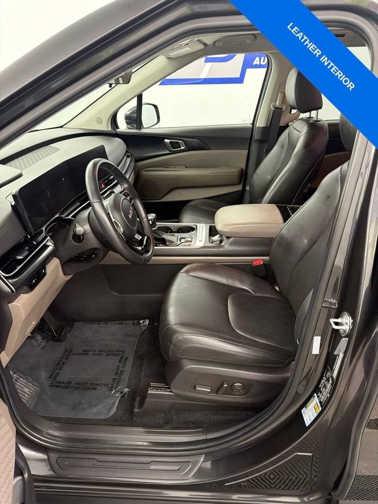 2026 Kia Carnival LXS - Photo 9