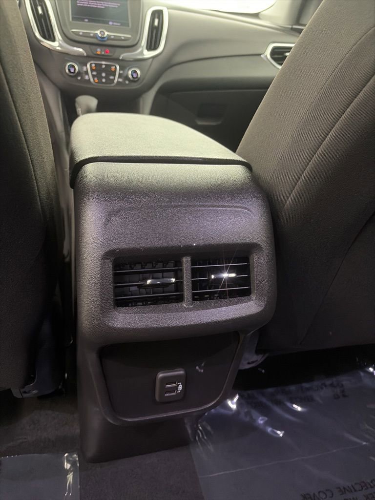 2024 Chevrolet Equinox LT - Photo 30
