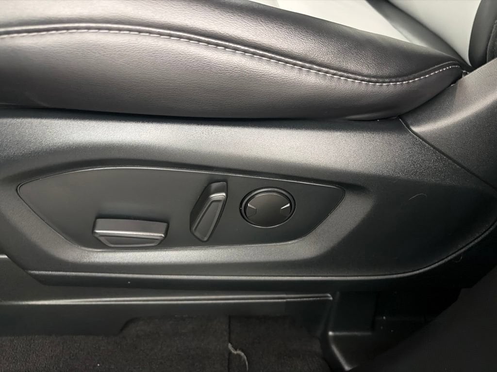 2023 Ford Explorer XLT - Photo 15