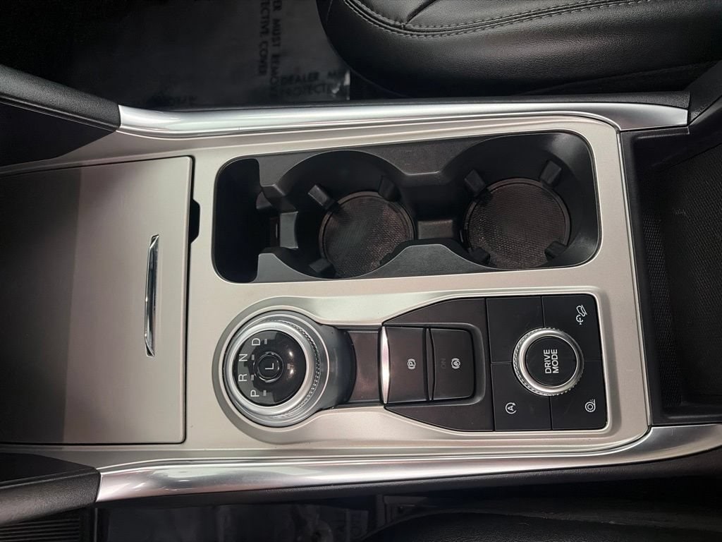 2023 Ford Explorer XLT - Photo 19
