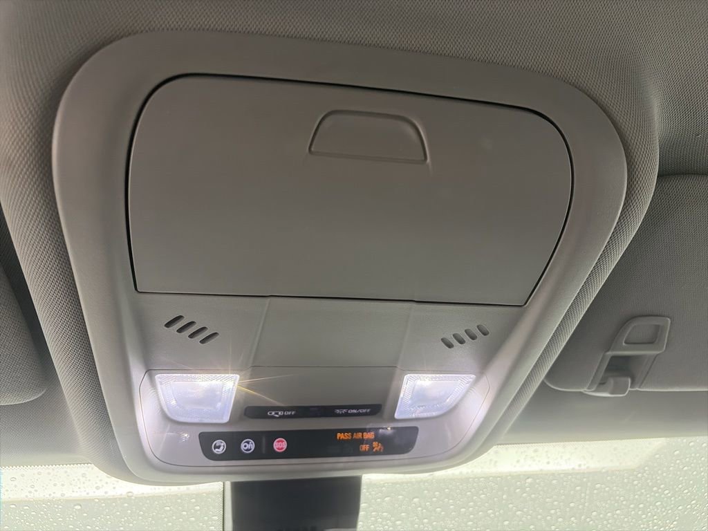 2023 Chevrolet Equinox LT - Photo 22