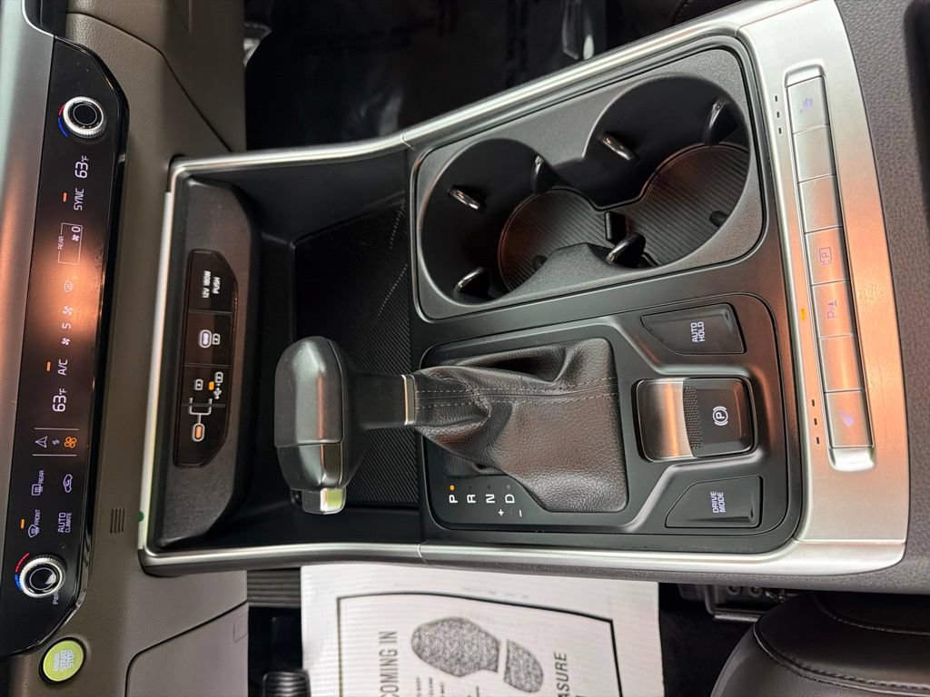 2026 Kia Carnival LXS - Photo 16