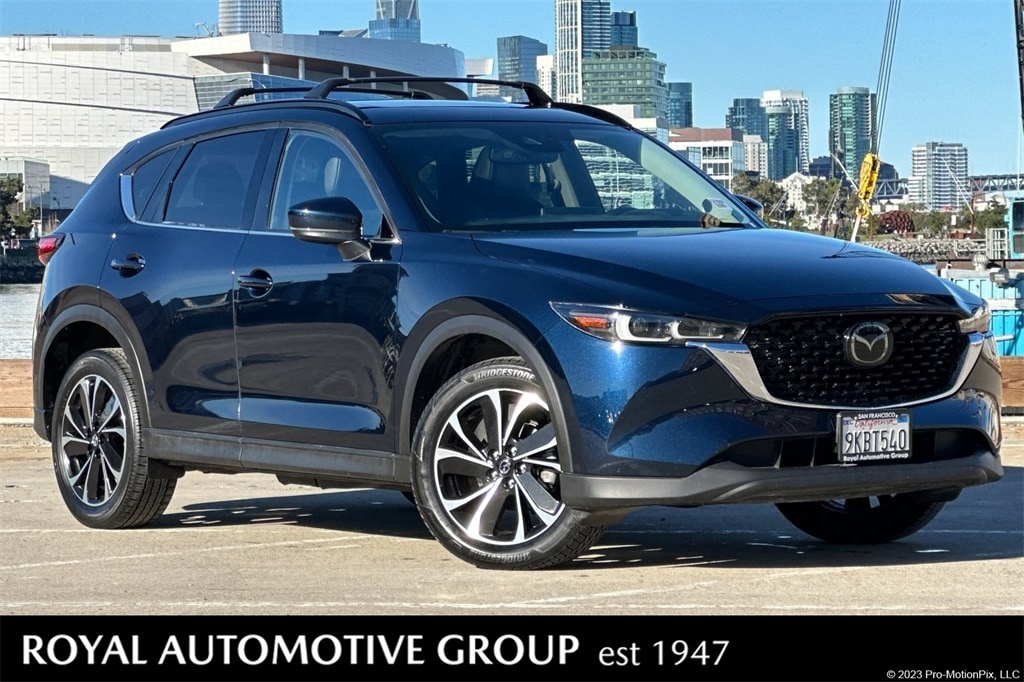 2022 Mazda CX-5 S Premium Plus package's photo