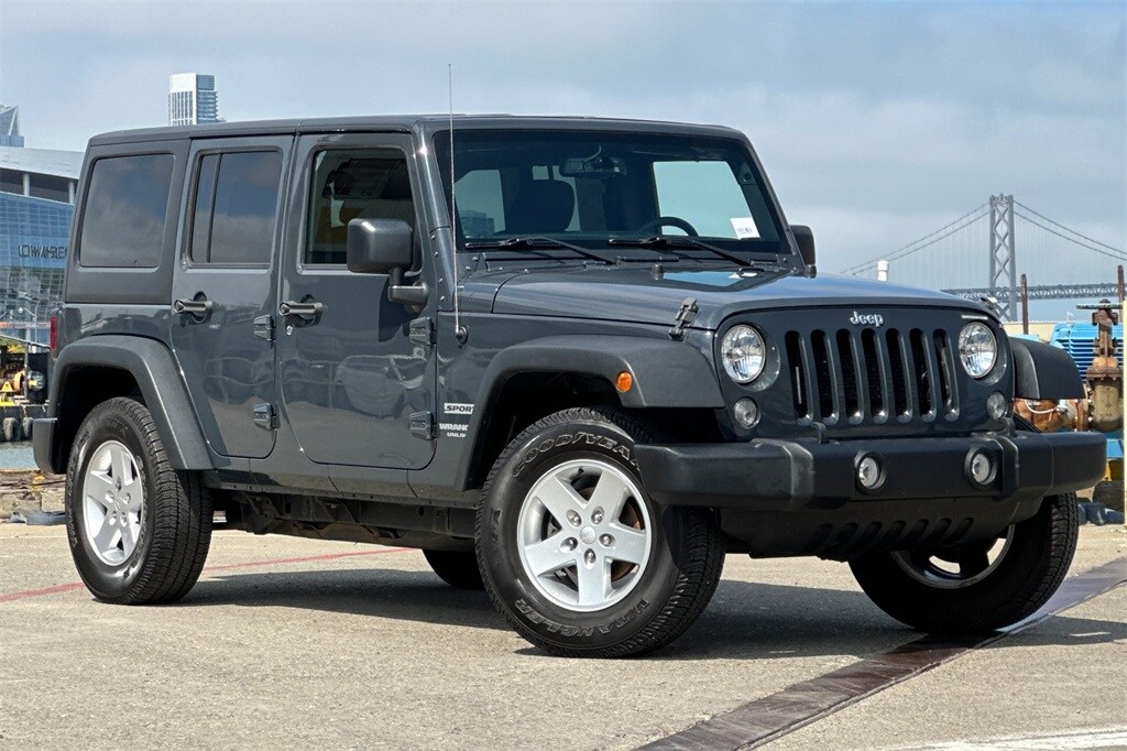 2017 Jeep Wrangler Unlimited Sport photo 2