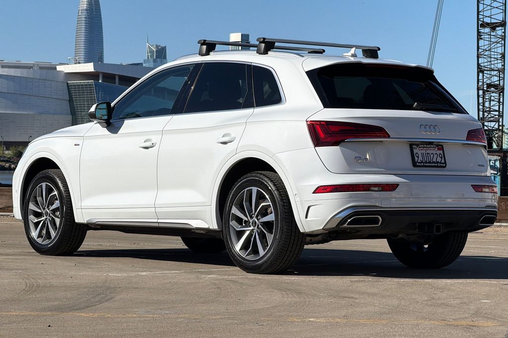 2023 Audi Q5 45 S line Premium photo 5