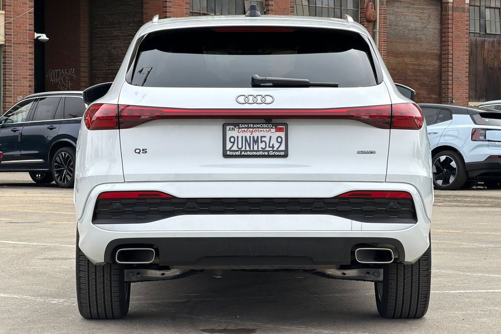 2025 Audi Q5 2.0T Premium photo 4