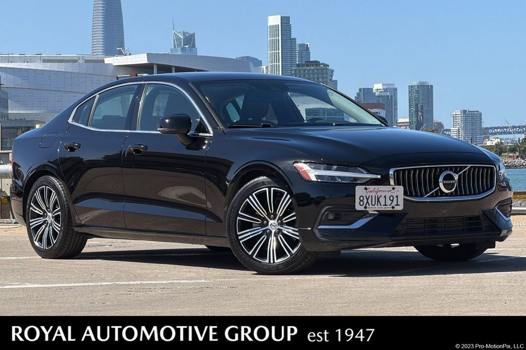 2019 Volvo S60 T6 Inscription AWD's photo