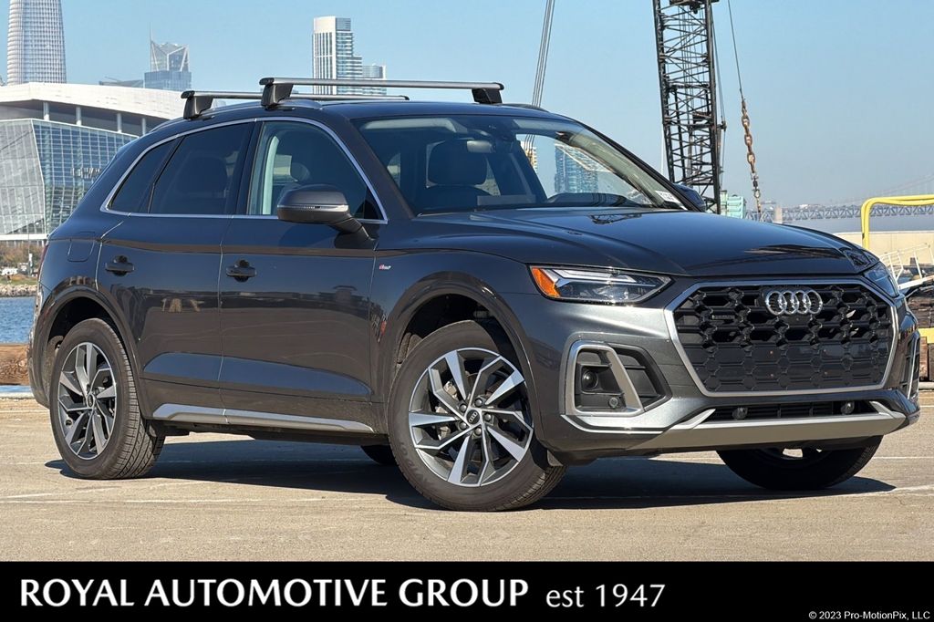 2023 Audi Q5 Premium Plus