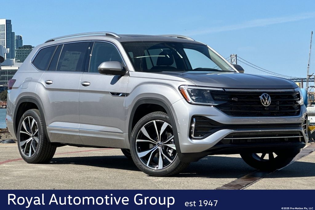 2025 Volkswagen Atlas 2.0T SEL Premium R-Line 4MOTION's photo