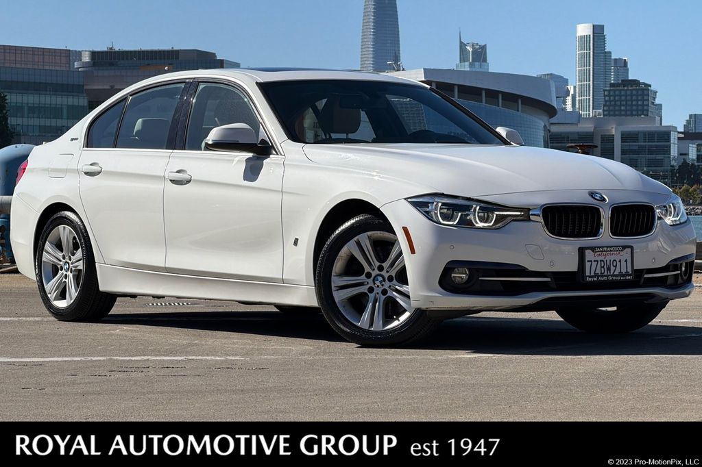 2017 BMW 3 Series 330e iPerformance Sedan's photo