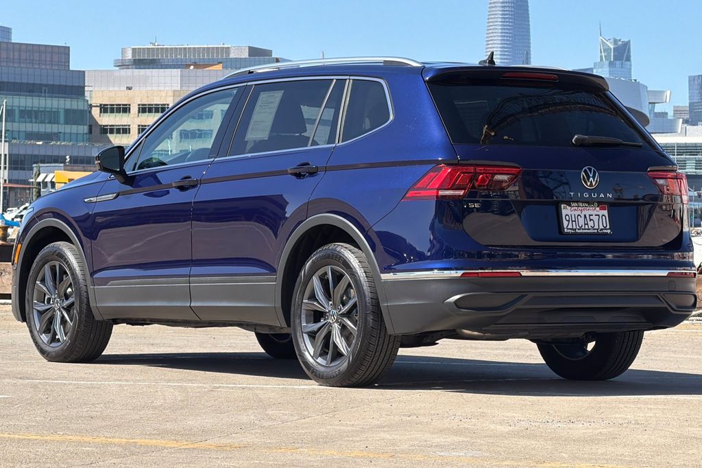 2023 Volkswagen Tiguan 2.0T SE photo 5