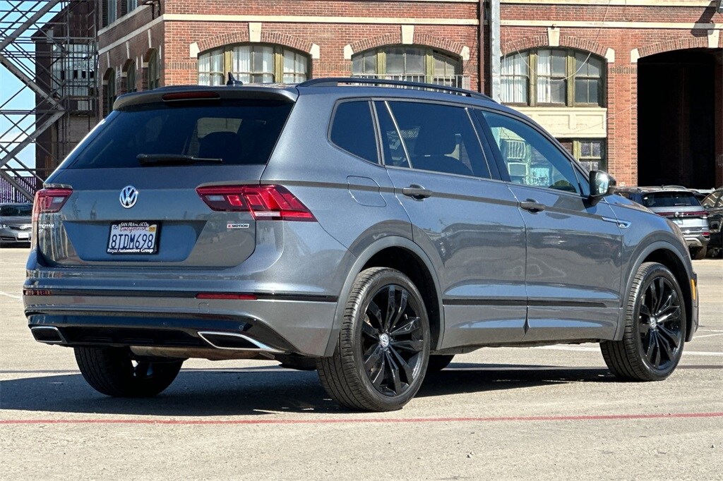 2020 Volkswagen Tiguan SE R-Line Black photo 4
