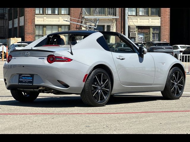 2025 Mazda MX-5 Miata Miata RF Grand Touring photo 4