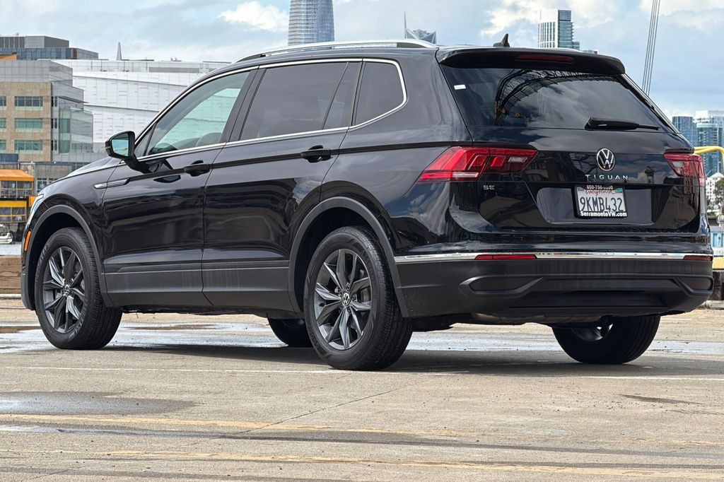 2024 Volkswagen Tiguan 2.0T SE photo 5