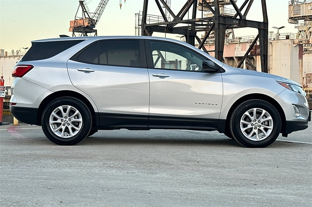 Used 2021 Chevrolet Equinox LS SUV