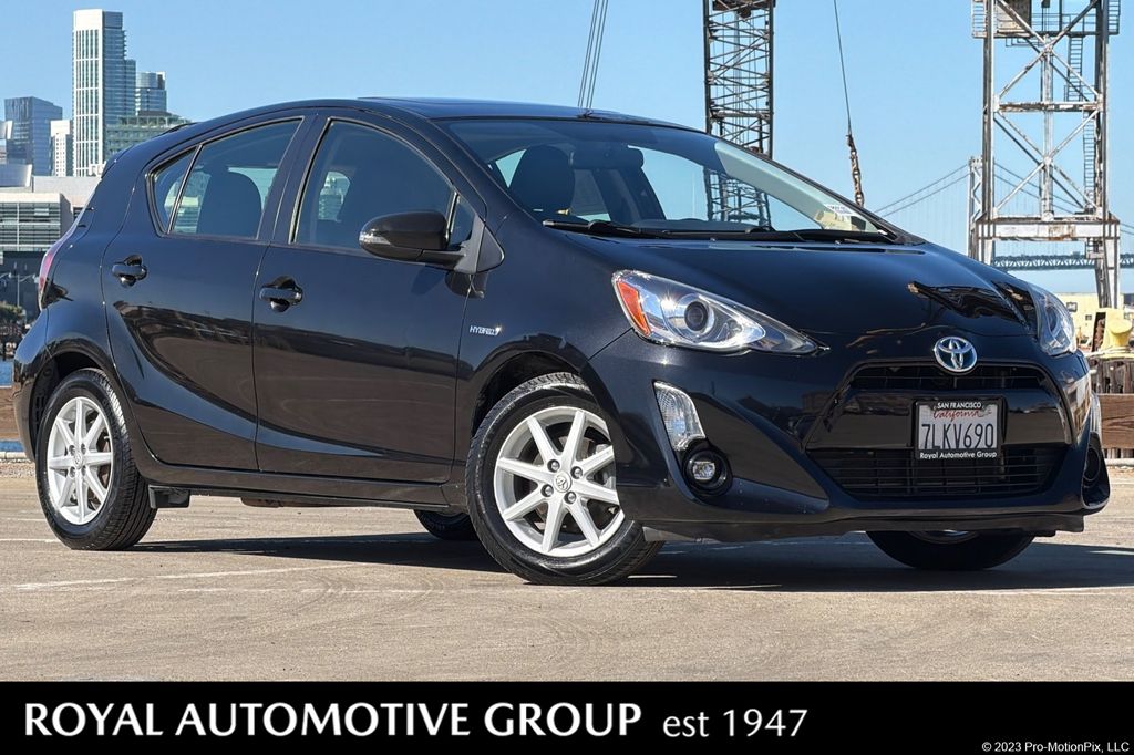 2015 Toyota Prius c Four
