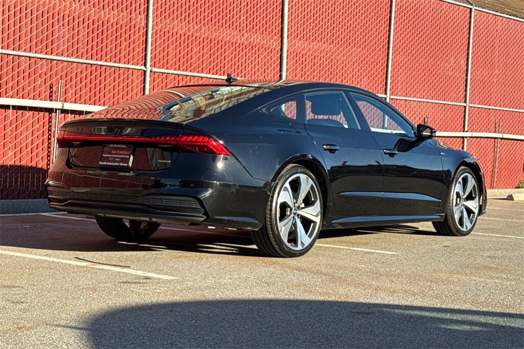 2022 Audi A7 55 Prestige photo 4