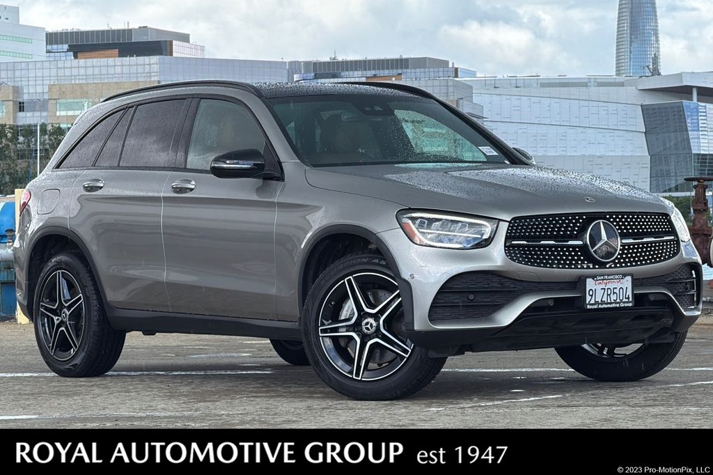 2022 Mercedes-Benz GLC GLC 300 4MATIC's photo