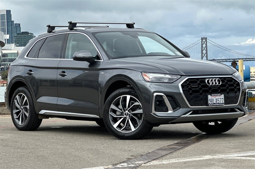 2025 Audi Q5 45 S line Premium Plus photo 2
