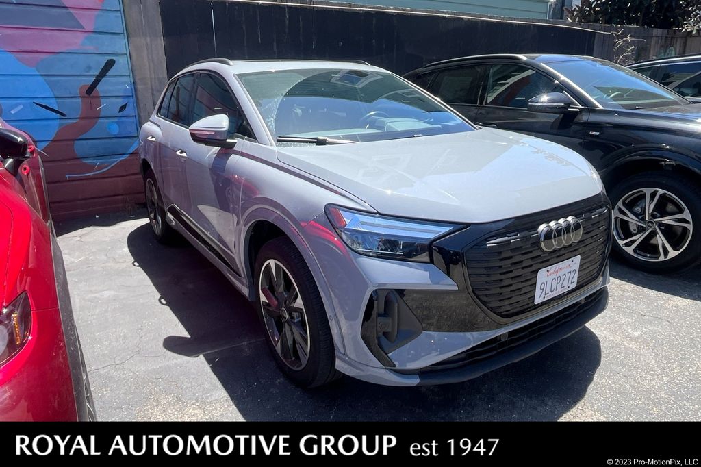 2024 Audi Q4 e-tron 50 Premium Plus quattro's photo