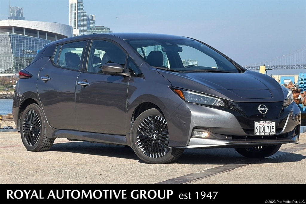 2023 Nissan Leaf SV Plus