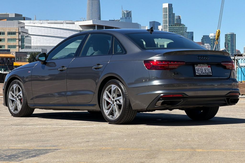 2023 Audi A4 45 S line Premium photo 5