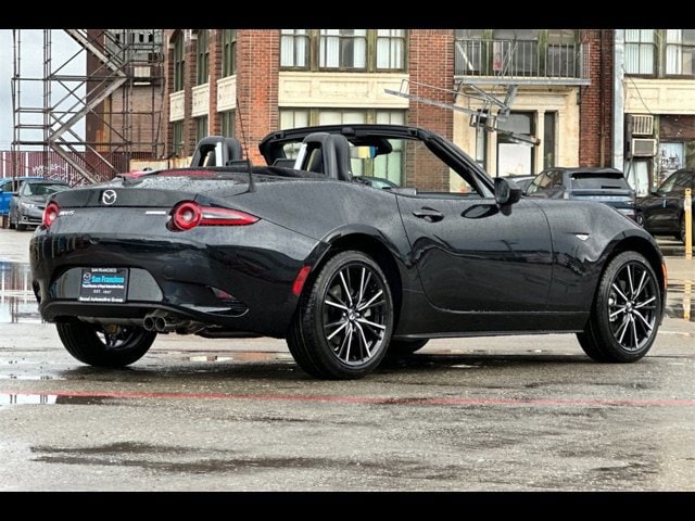 2025 Mazda MX-5 Miata Grand Touring