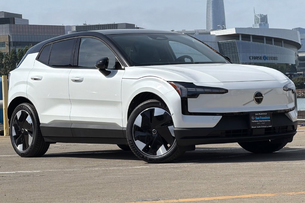 Used 2026 Volvo EX30 Ultra with VIN YV4EK3ZL3T2615517 for sale in San Francisco, CA