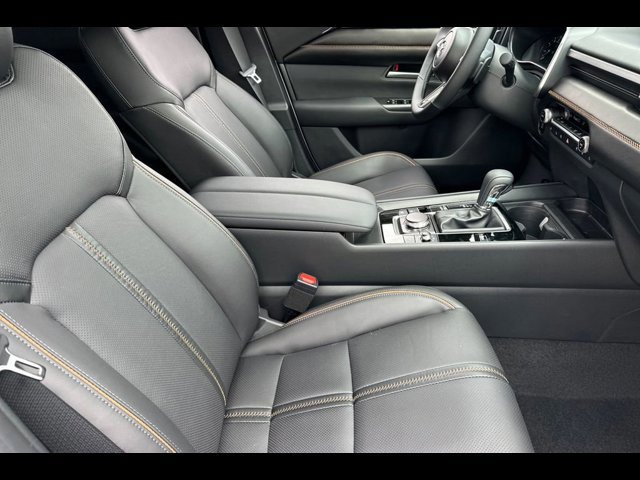 2025 Mazda CX-50 Premium - Photo 13