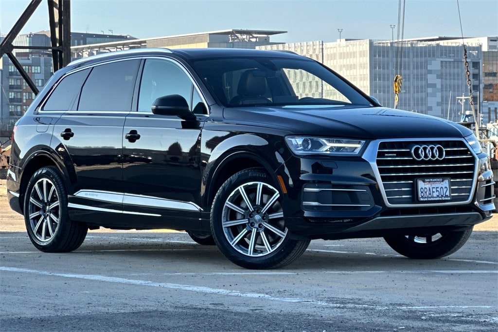 Used 2019 Audi Q7 Premium with VIN WA1AHAF74KD040594 for sale in San Francisco, CA