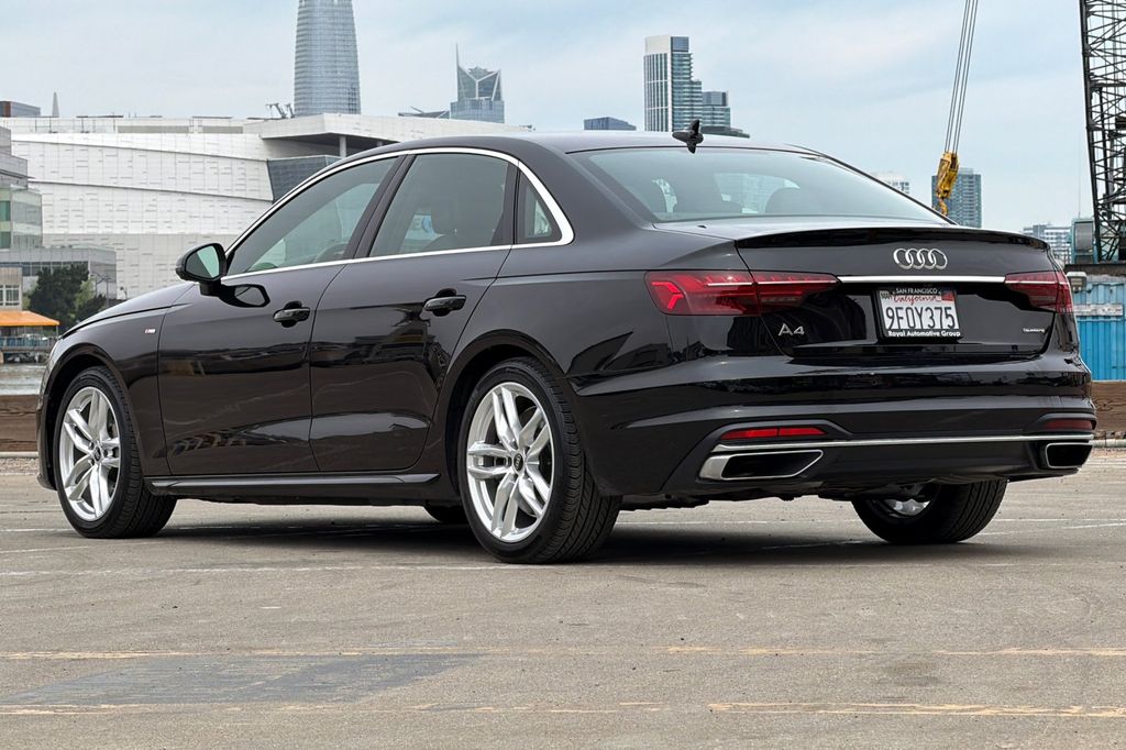 2023 Audi A4 45 S line Premium photo 5