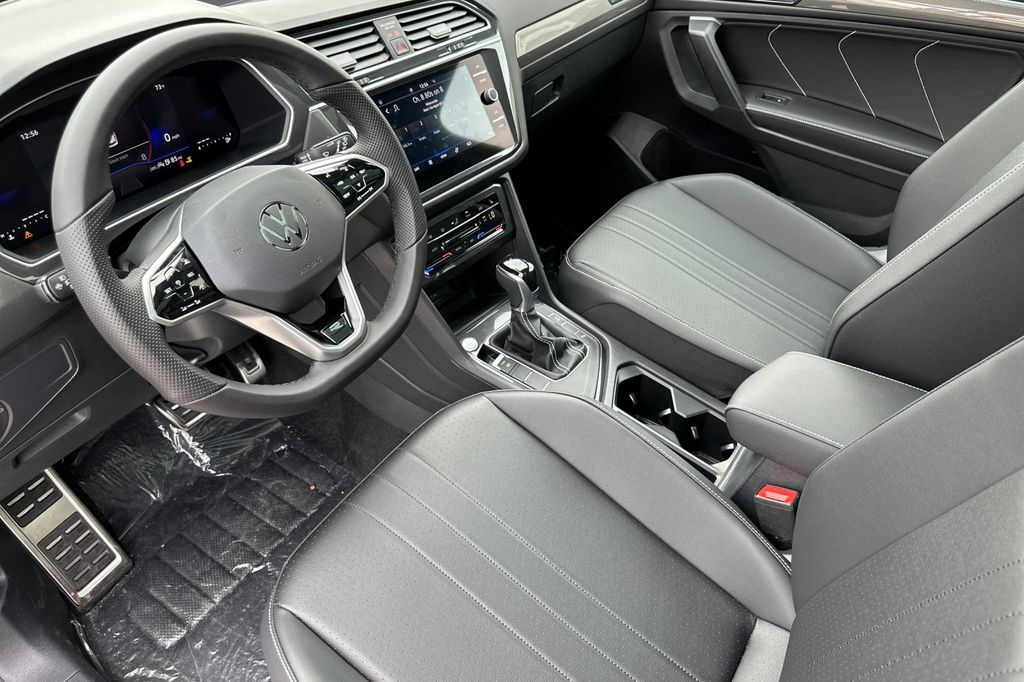 2024 Volkswagen Tiguan SE R-LINE BLACK - Photo 7