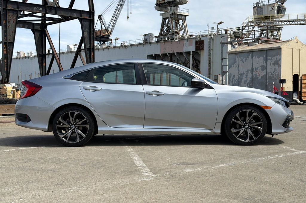 2020 Honda Civic Sport photo 2