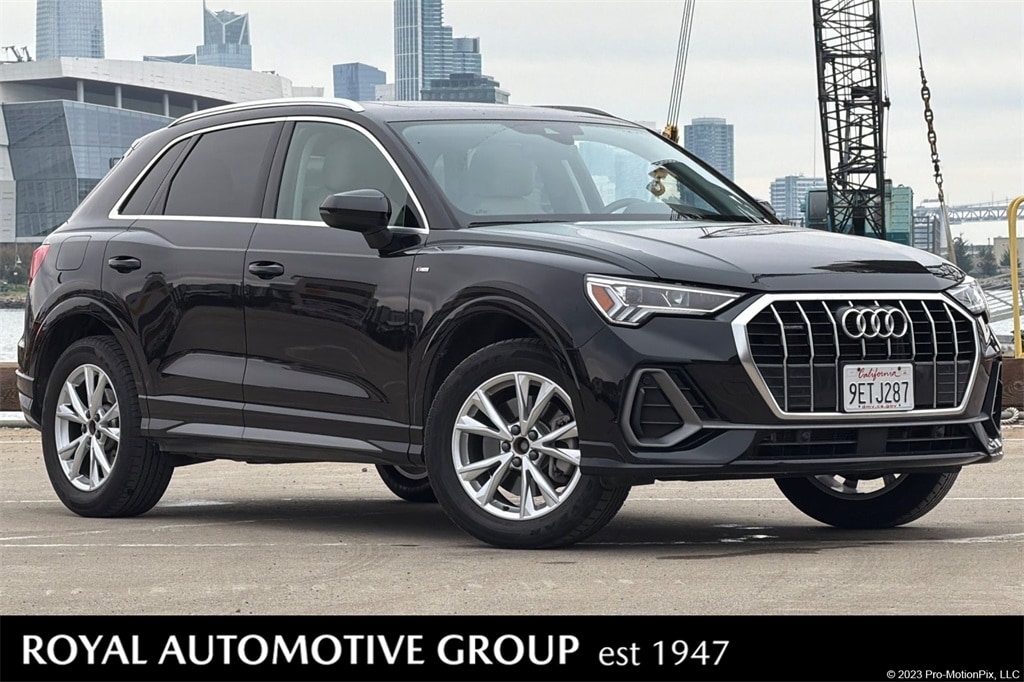 2023 Audi Q3 S Line Premium