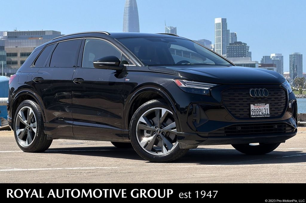2024 Audi Q4 e-tron 55 Prestige quattro's photo