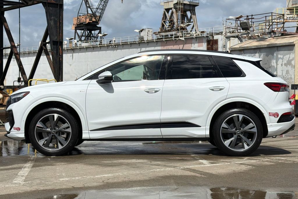 2024 Audi Q4 e-tron 50 Premium photo 6