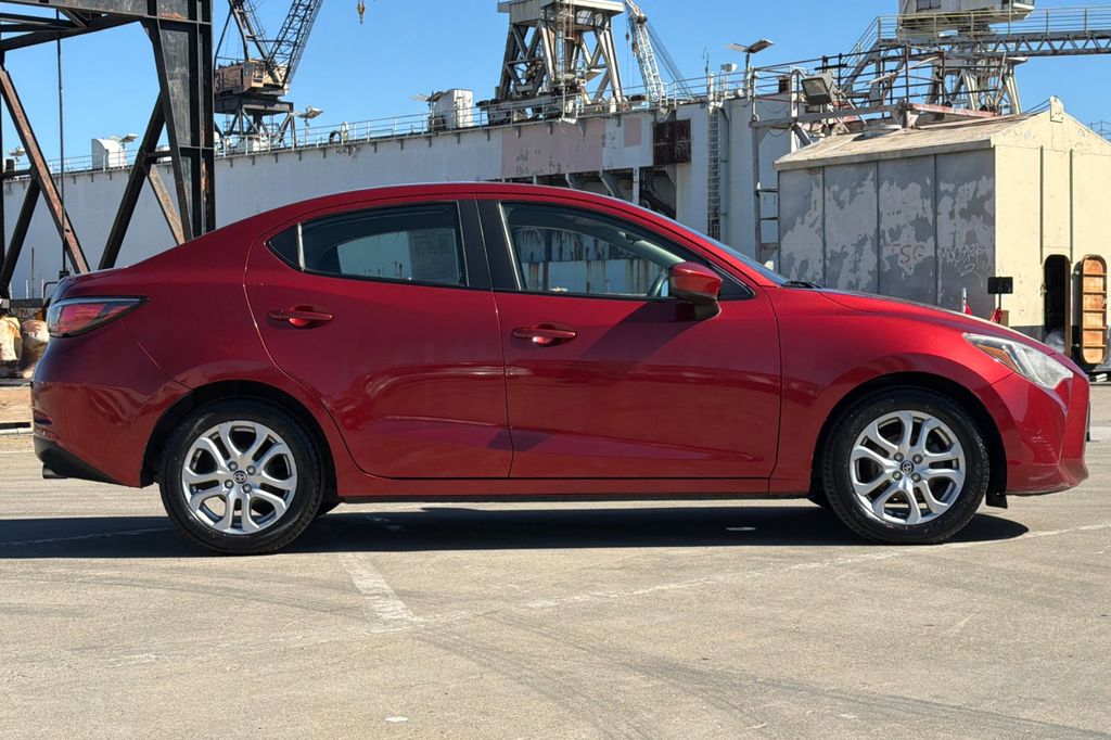 2016 Scion iA photo 2