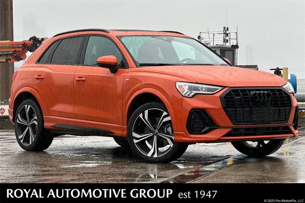 2023 Audi Q3 S Line Premium Plus's photo