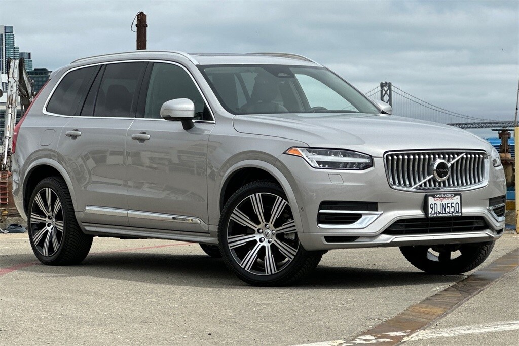 2023 Volvo XC90 Recharge Ultimate photo 2