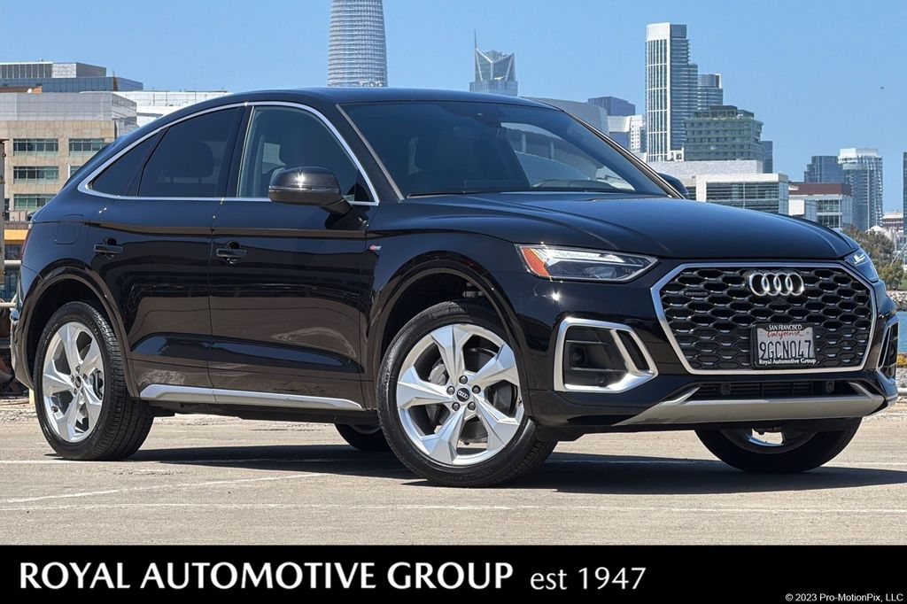 2023 Audi Q5 Sportback 45 Premium Plus's photo