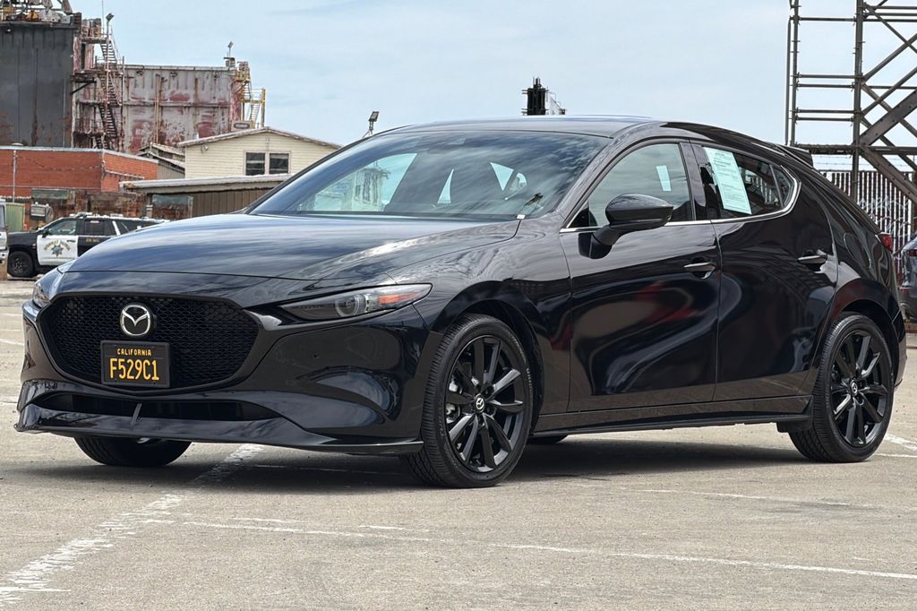 2023 Mazda Mazda3 Hatchback 2.5 Turbo Premium Plus Package photo 3