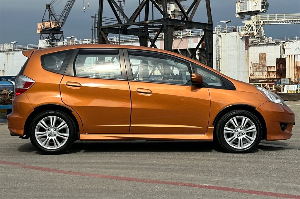 2010 Honda Fit Sport Navi photo 3