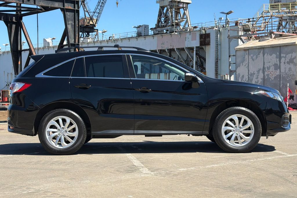 2018 Acura RDX V6 AWD photo 2