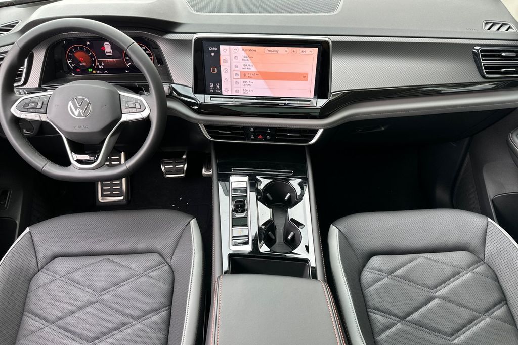 2025 Volkswagen Atlas Atlas Peak Edition - Photo 13