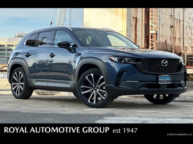 2026 Mazda CX-50 Premium's photo