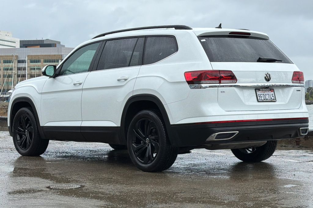 2023 Volkswagen Atlas 2.0T SE w/Technology photo 5