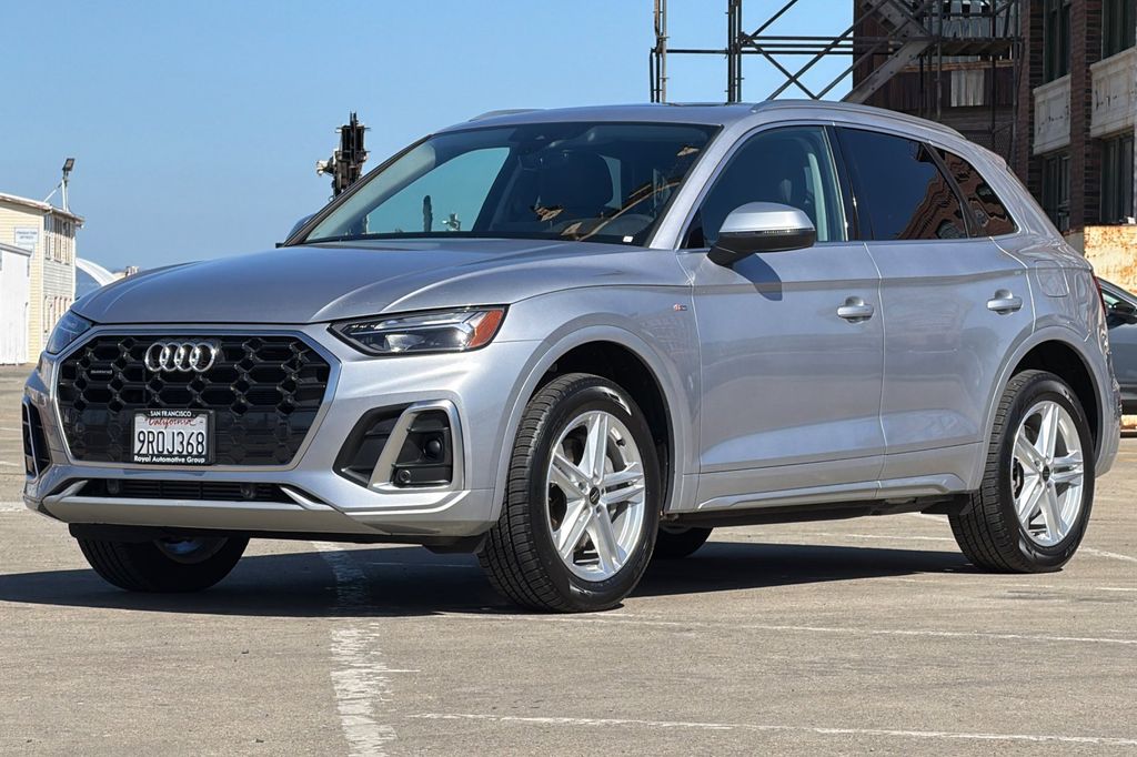 2024 Audi Q5 e 55 S line Premium photo 3